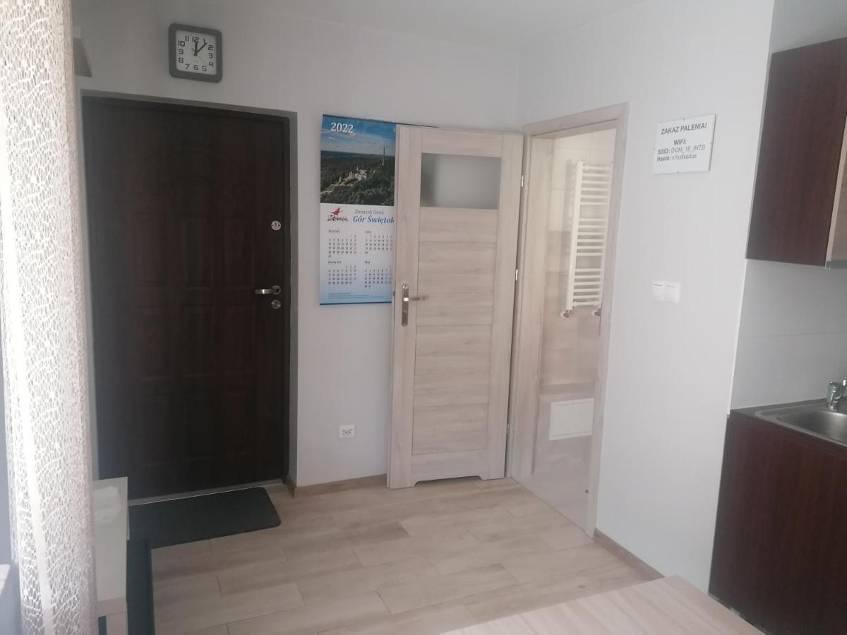 Apartment Z Tarasem Bodzentyn